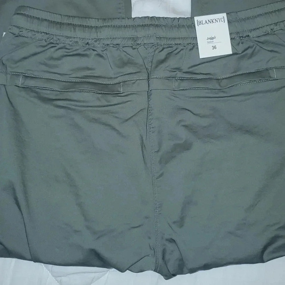 Blank NYC Stretch Jogger Pants Size 31 NWT w Back Zipper Pockets - Picture 8 of 9